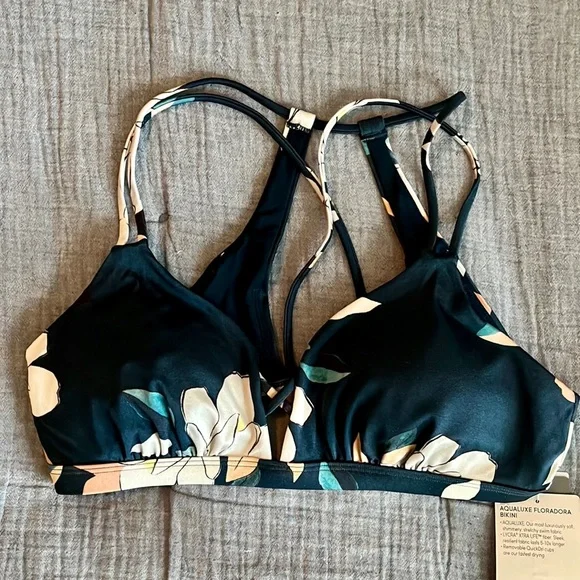 Athleta Aqualuxe Floradora Bikini Top - Picture 2 of 5